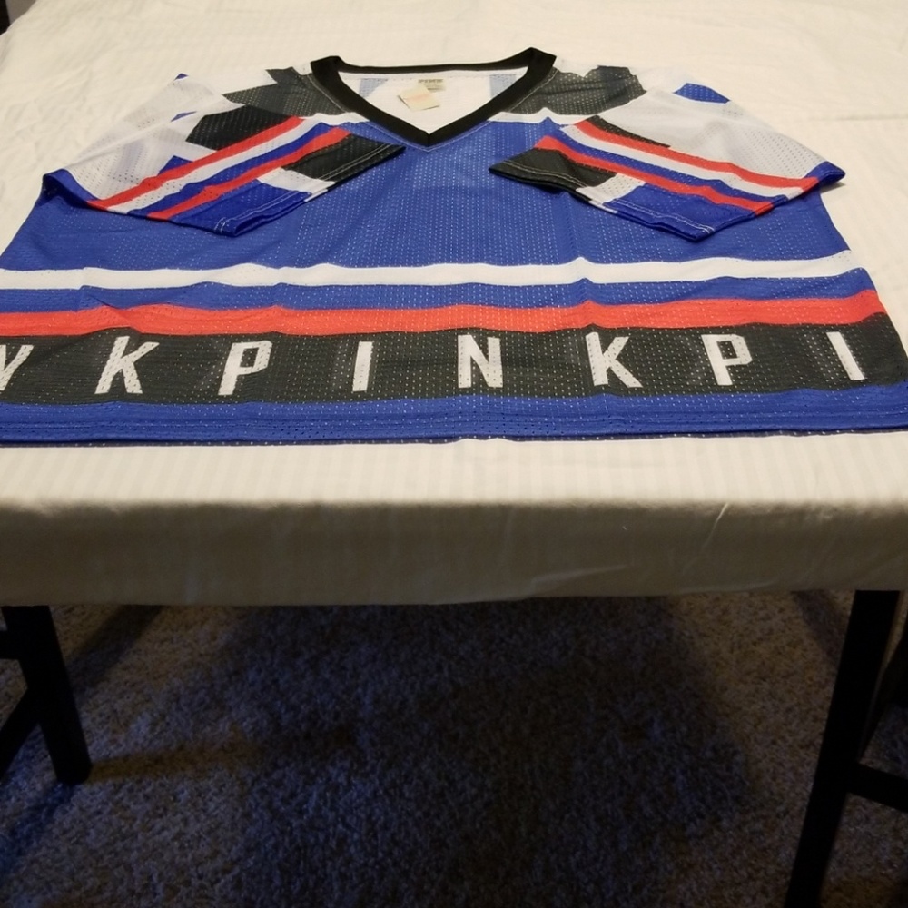Multi color jersey